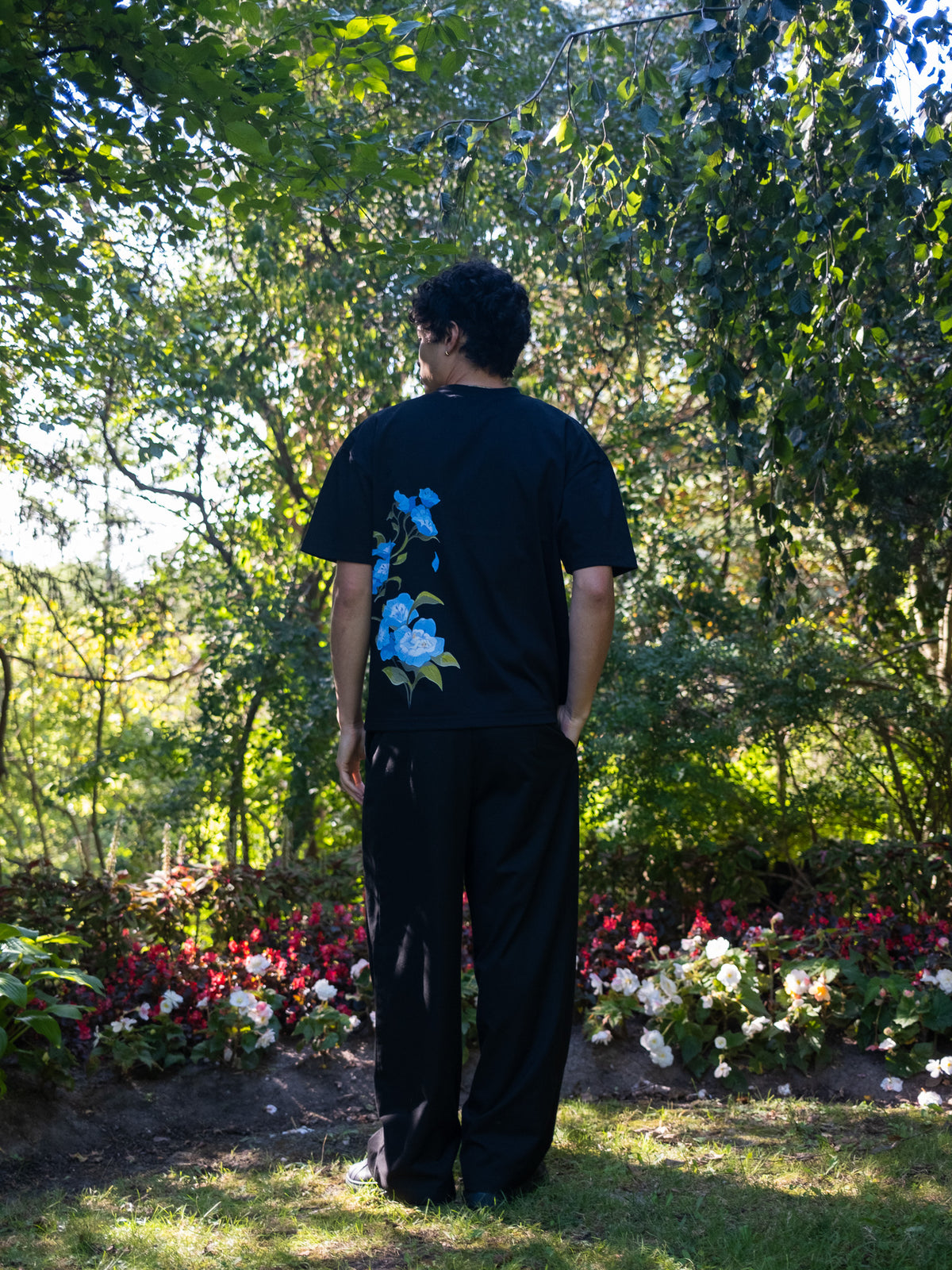 Flowerbed Tee - Black