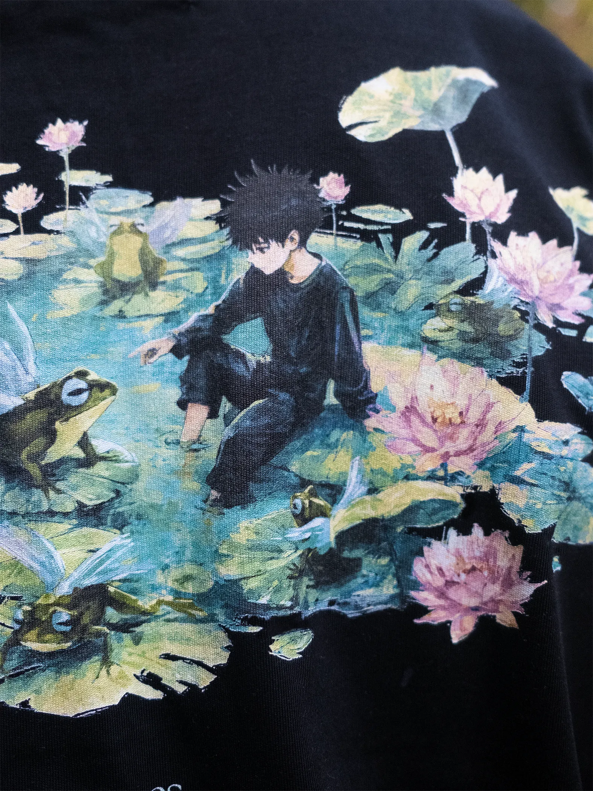 Familiars Tee - Black