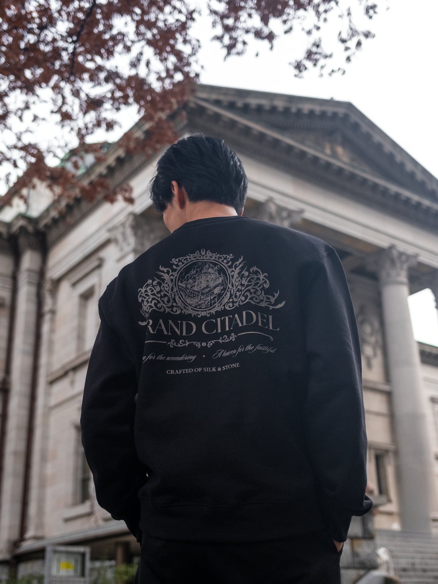 Citadel Box Crewneck - Black