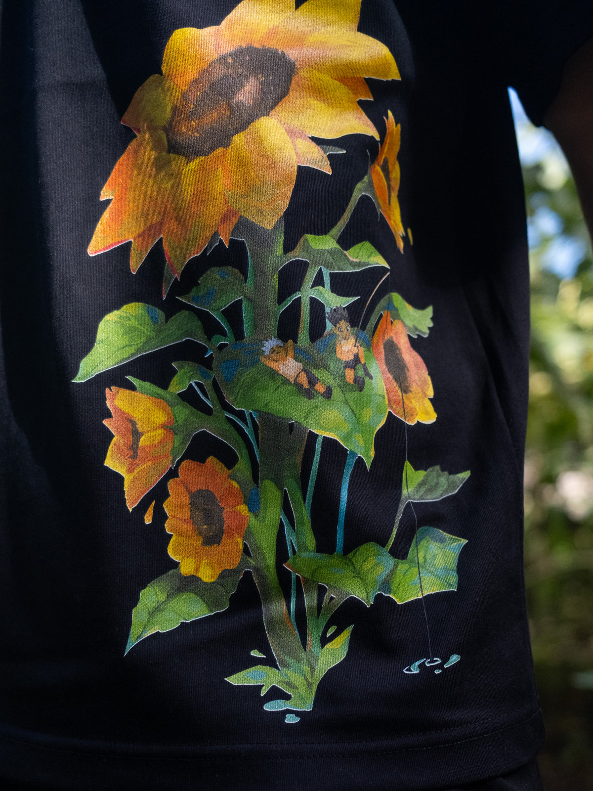 Sunflowers Tee - Black
