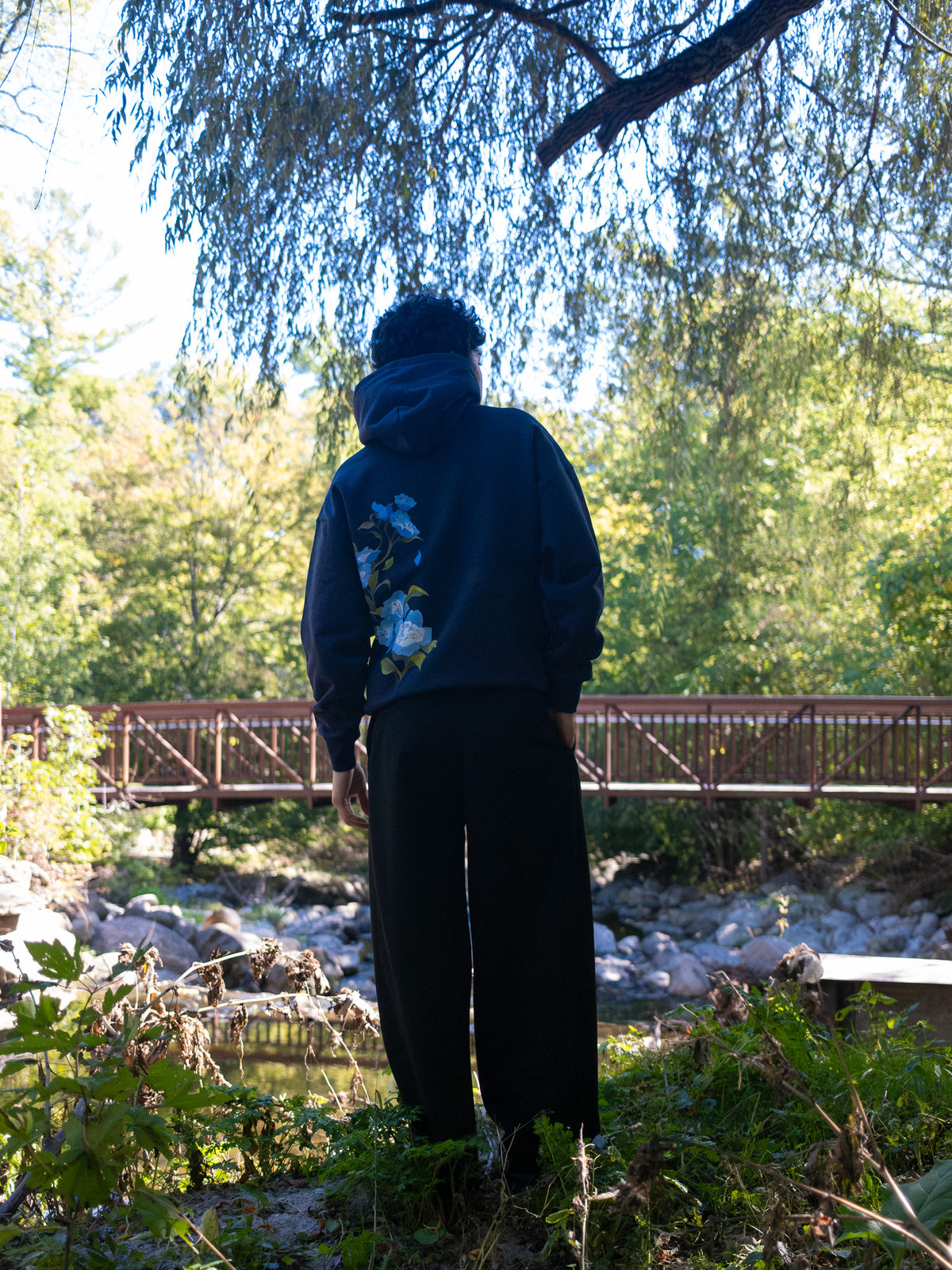 Flowerbed Hoodie - Navy