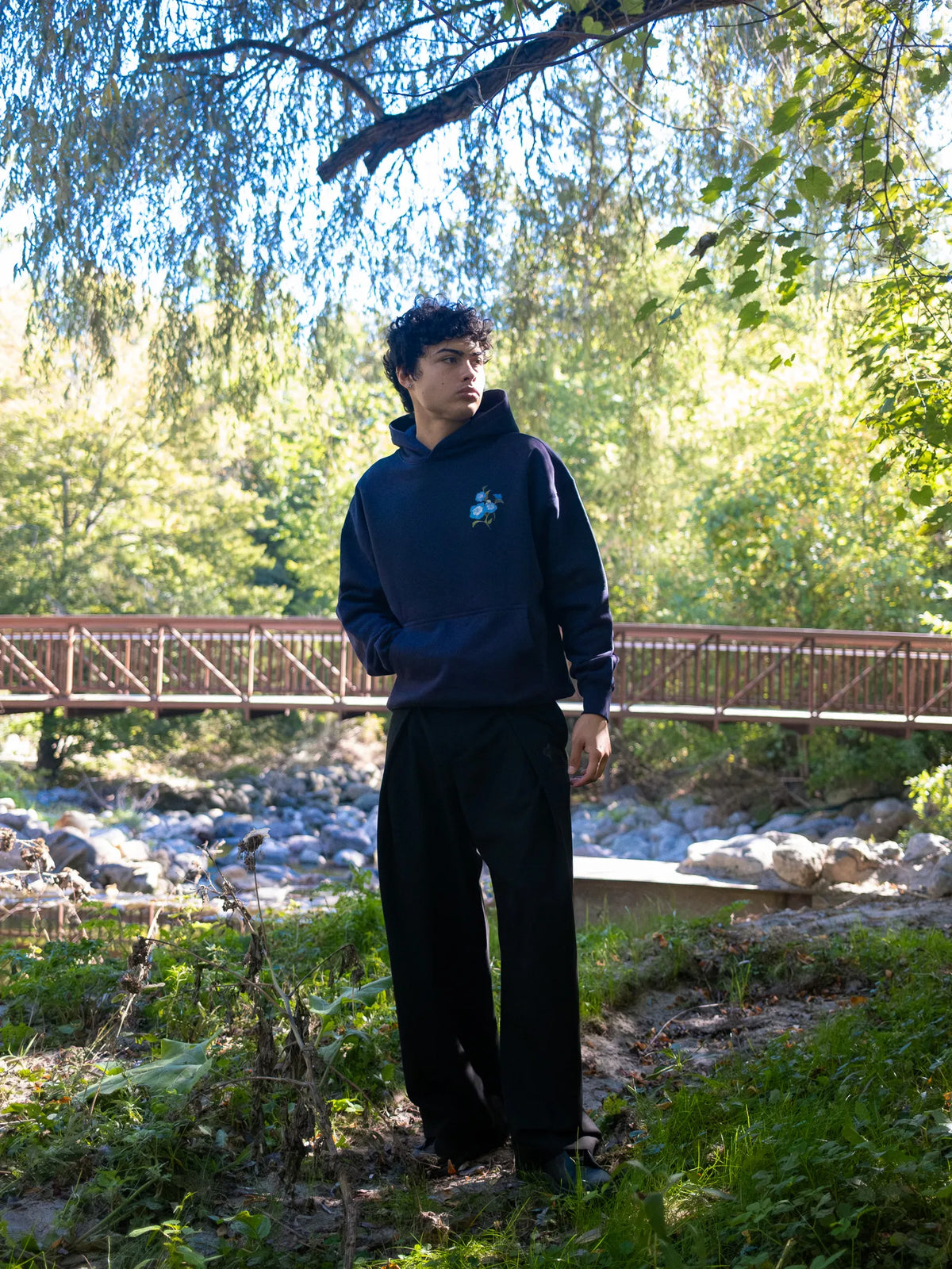 Flowerbed Hoodie - Navy