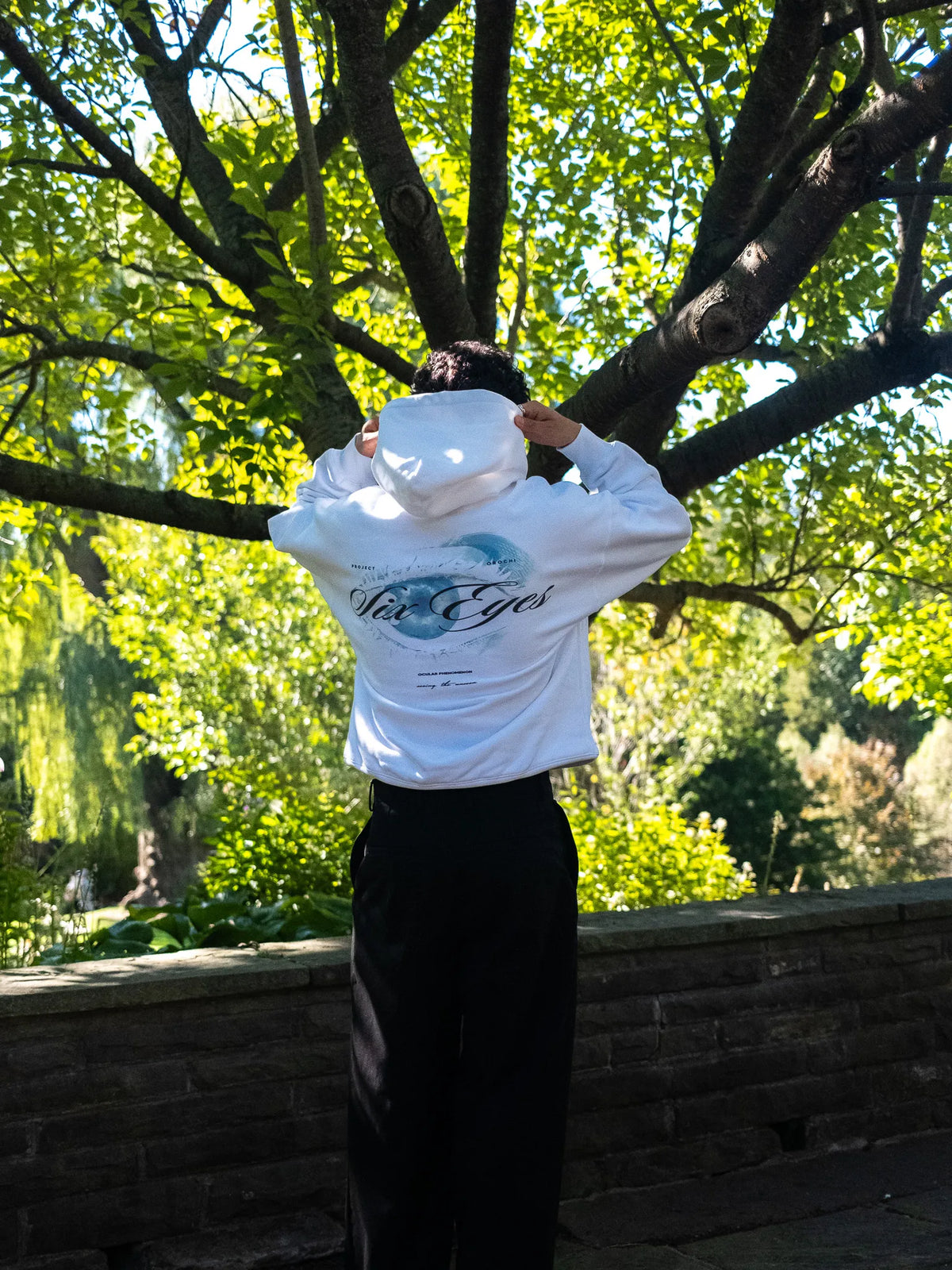 Six Eyes Hoodie - White